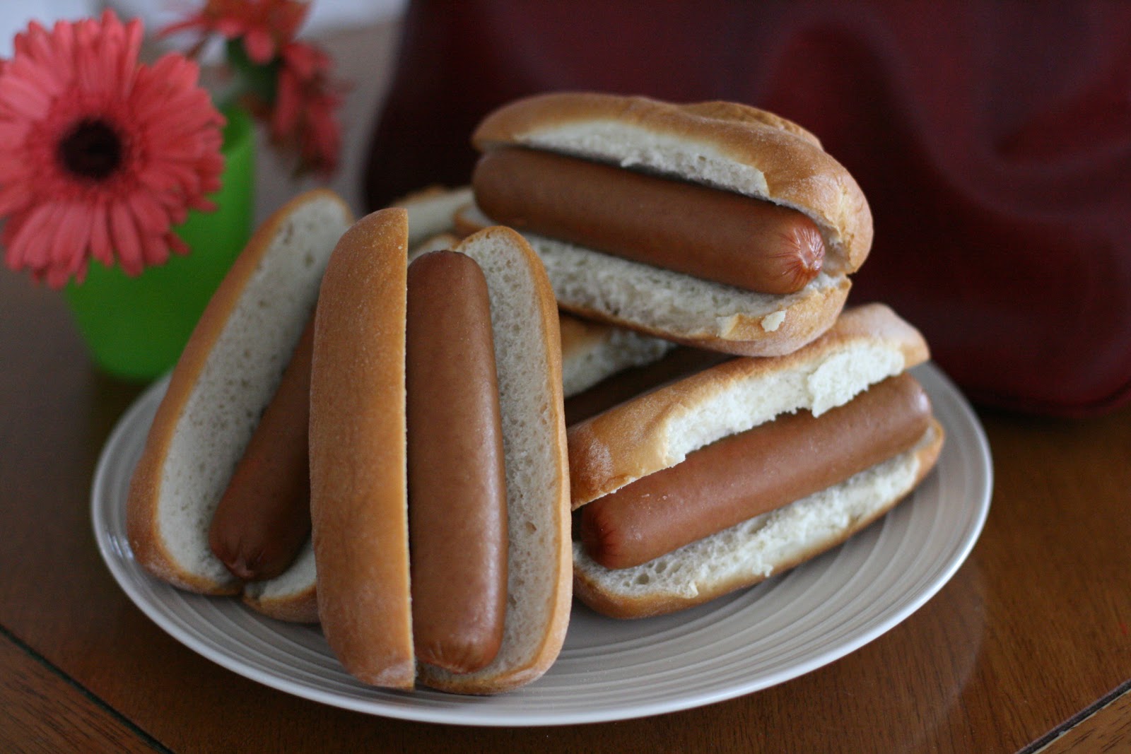 How long does it take to boil a hot dog?